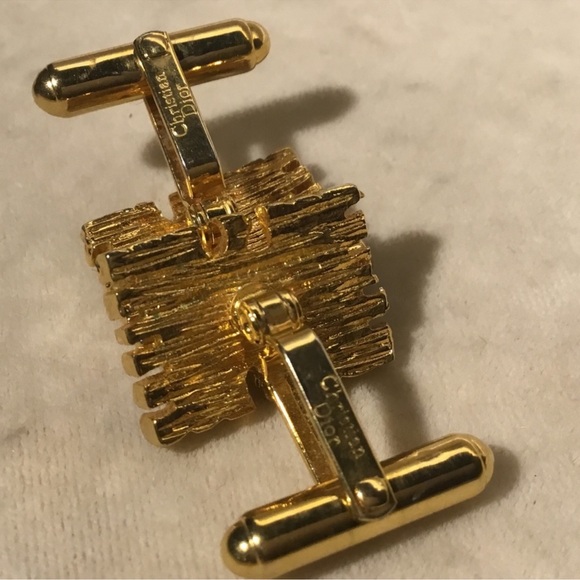 Christian Doir Gold nugget cuff links - Picture 3 of 4